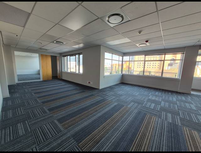 968M² OFFICE TO LET IN SANDTON CENTRAL